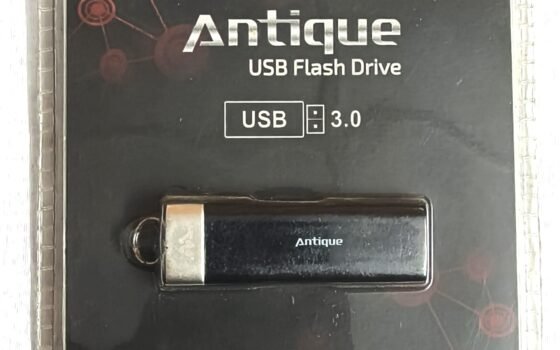 Walton Antique USB 3.0 Flash Drive 64GB
